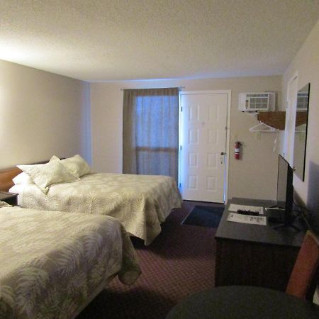 Airways Motel Cold Lake Extérieur photo